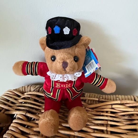 Keel Toys Other - Keel Toys Collectable Beefeater Bear Beany.